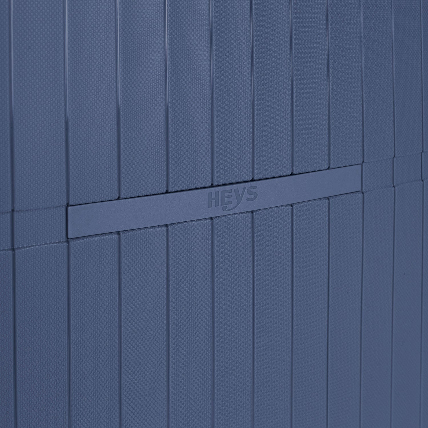 Heys Airlite 30″ Hartschalen-Trolley – 100 % Duraflex™, ca. 125 L Volumen, erweiterbar, 76 × 50 × 30,6 cm, 4 Rollen, blau