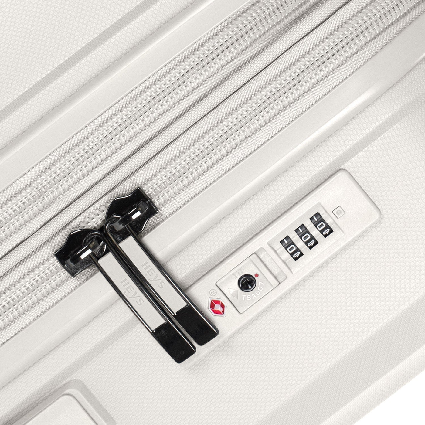 Heys Airlite 30″ Hartschalen-Trolley – 100 % Duraflex™, ca. 125 L Volumen, erweiterbar, 76 × 50 × 30,6 cm, 4 Rollen, weiss