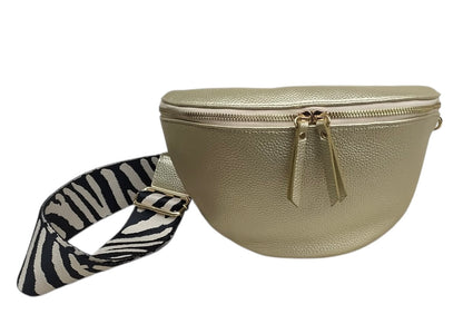 DOUBLE MAX – Banana Bag – Edle Crossbody- / Bodybag – 100 % vegan – 30 × 15 × 10 cm - gold