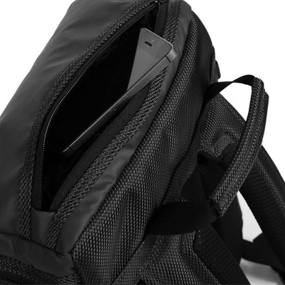Eastpak Tecum Top Rucksack – 29,5 × 49 × 19,5 cm, 23 L, Laptopfach 15″, wasserabweisend - Cnnct coat