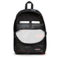 Eastpak Out of Office Rucksack – 27 L, Laptopfach 14", ergonomische Träger, wasserabweisend - tags black