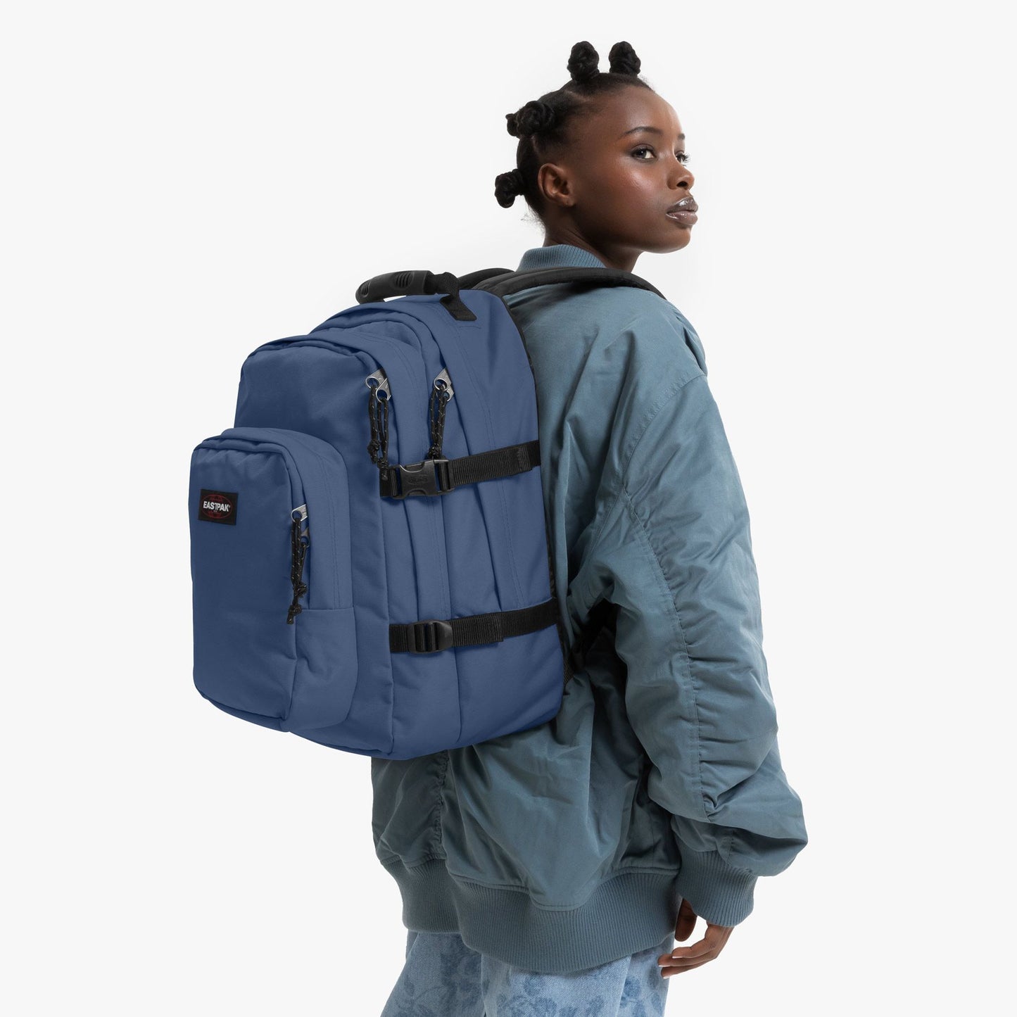 Eastpak Provider Rucksack  – groß, 44×31×25 cm, ca. 33 L Volumen, mit Laptopfach powder pilot