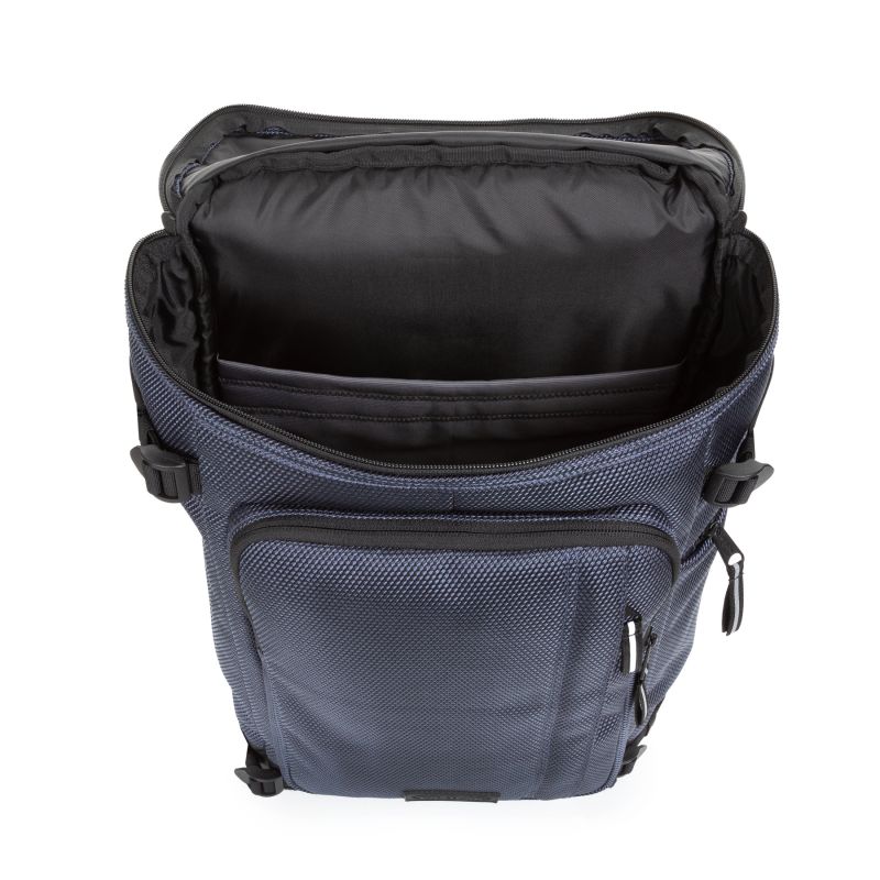 Eastpak Tecum Top Rucksack – 29,5 × 49 × 19,5 cm, 23 L, Laptopfach 15″, wasserabweisend - CNNCT marine