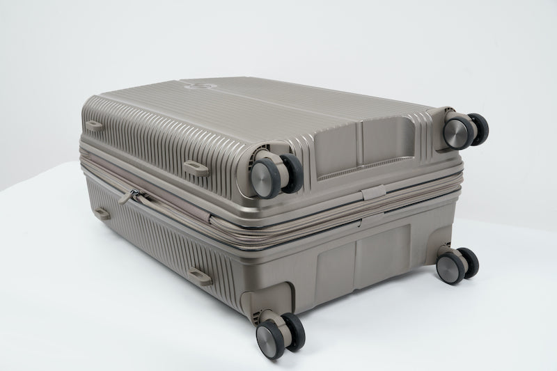 Verage Rome Spinner Gr. M Reisetrolley Koffer mit TSA‑Zahlenschloss – Erweiterbarer Hartschalen‑Koffer