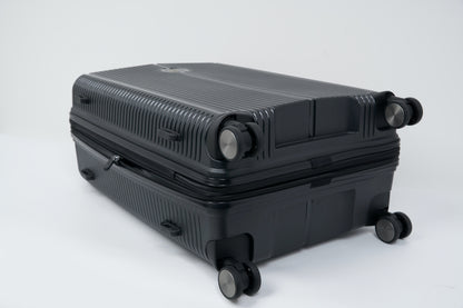 Verage Rome Spinner Gr. M Reisetrolley Koffer mit TSA‑Zahlenschloss – Erweiterbarer Hartschalen‑Koffer - Schluga Koffer & Taschen GmbH